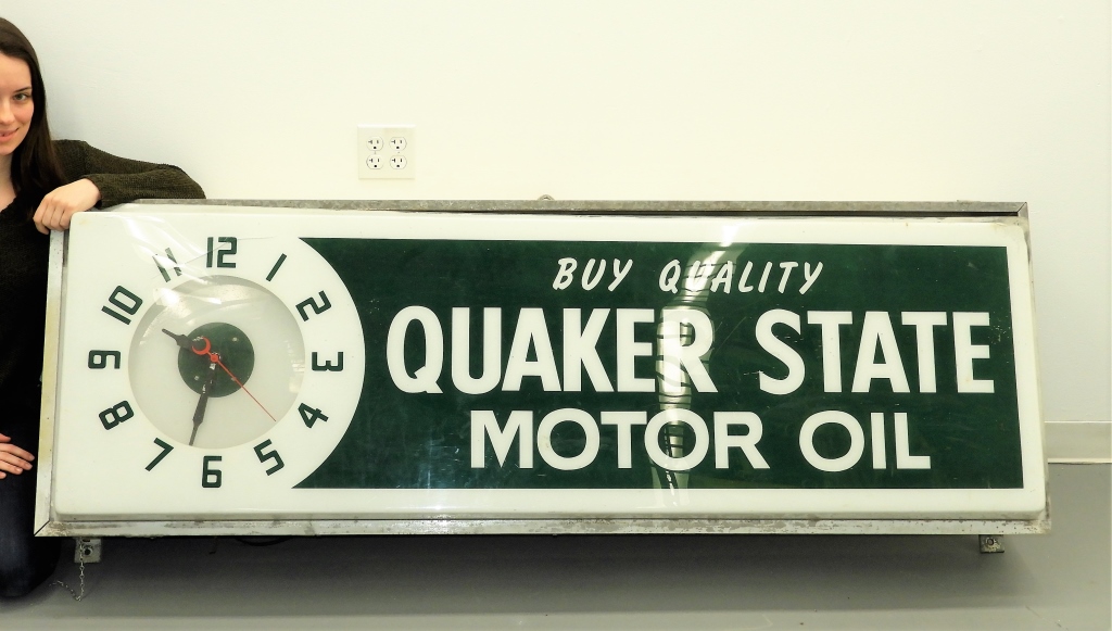 Appraisal: LG QUAKER STATE MOTOR OIL ADVERTISING CLOCK SIGN United States