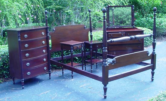 Appraisal: PIECE YOUTHS MAHOGANY BEDROOM SET To include pineapple post BED