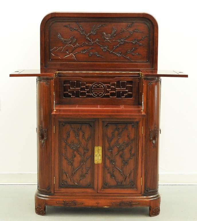 Appraisal: GEORGE ZEE CO HARDWOOD CHINESE STYLE BAR Hong Kong Early