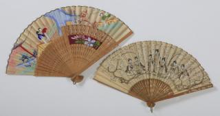 Appraisal: Vintage hand painted fans Two vintage Asian themed fans hand