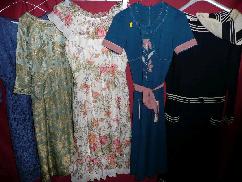 Appraisal: A great selection of ladies vintage outfits to include Medici