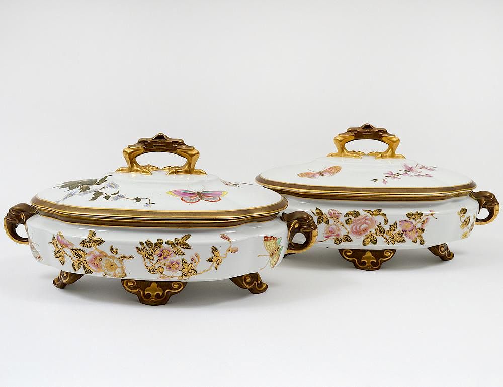 Appraisal: PAIR OF ROYAL WORCESTER PORCELAIN ENTREE DISHES AND COVERS English