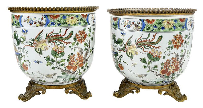 Appraisal: Pair of Chinese Famille Verte Porcelain Planters late Qing dynasty