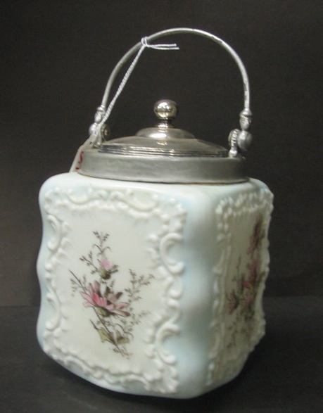 Appraisal: A WAVECREST GLASS BISCUIT BARREL made by the Pairpoint Mfg