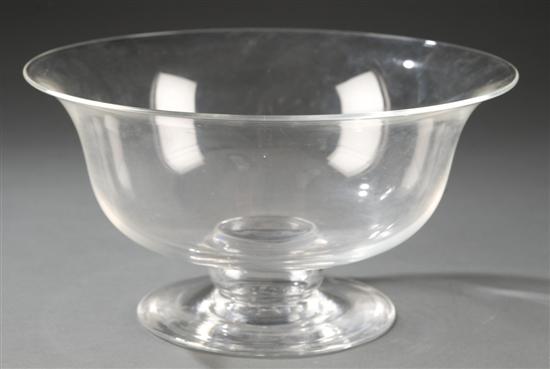 Appraisal: Hand blown Steuben bowl th century Upward flare with large