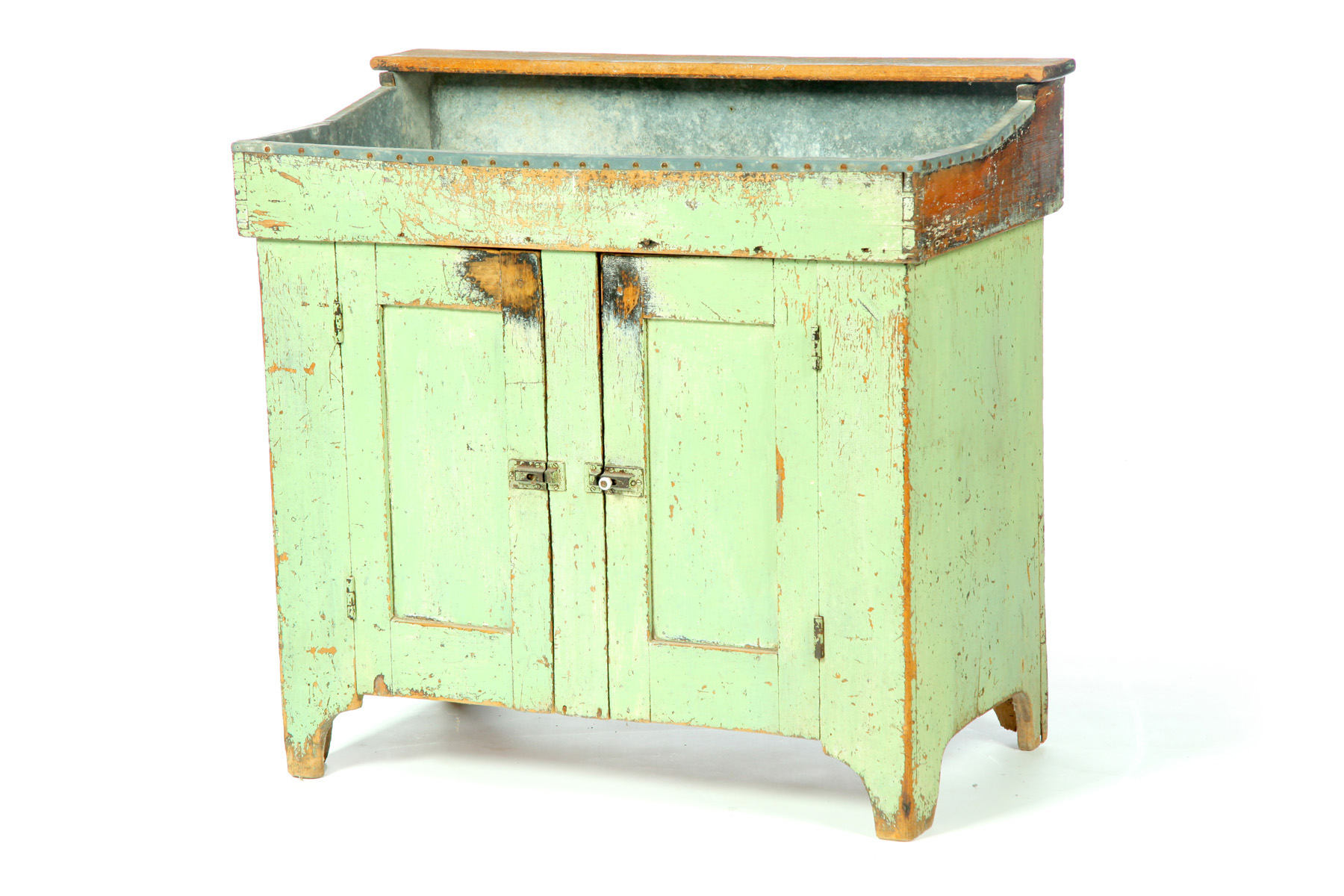 Appraisal: DRY SINK American th century pine Zinc-lined and dovetailed well