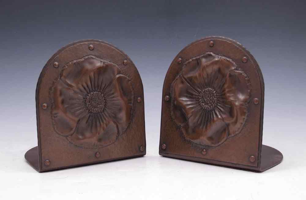 Appraisal: ROYCROFT POPPY BOOKENDS Early mark - hand hammered with poppy