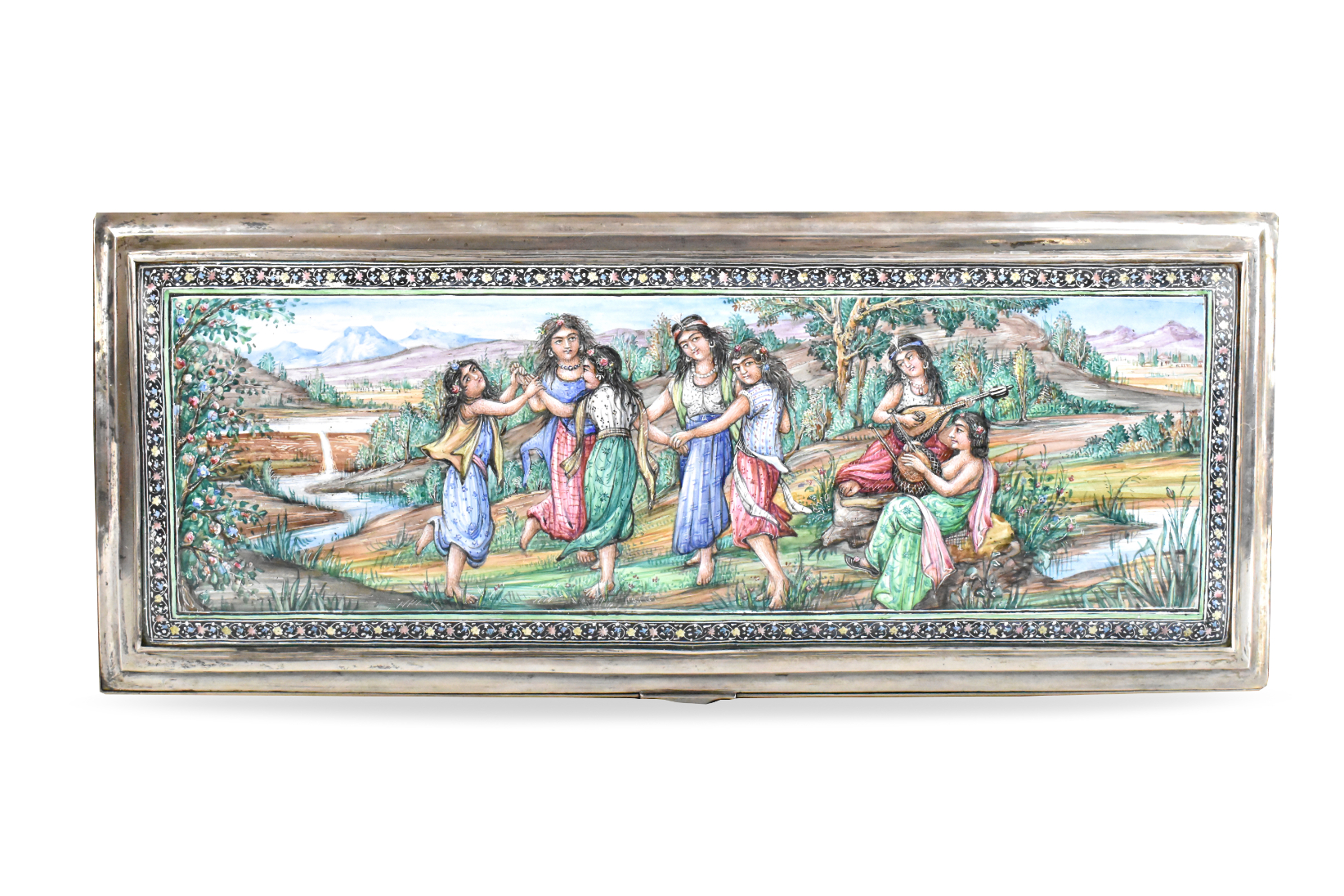 Appraisal: A Chinese export silver enameled covered box dating from the