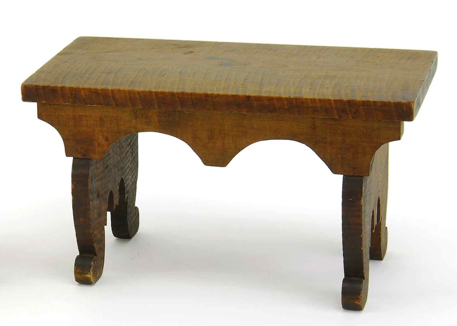 Appraisal: COUNTRY-MADE STOOL OR CRICKET th CenturyIn figured curly maple Molded