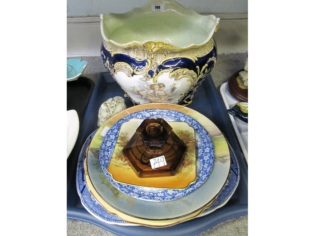 Appraisal: Tray lot of assorted ceramics to include a jardiniere