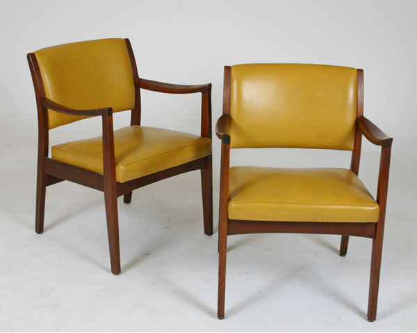 Appraisal: Pair Modern arm chairs from the Johnson Chair Co Chicago