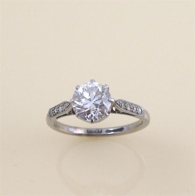 Appraisal: A diamond solitaire ring the circular old brilliant cut diamond