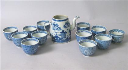 Appraisal: Teapot and twelve cups Canton pattern tea pot lacking lid