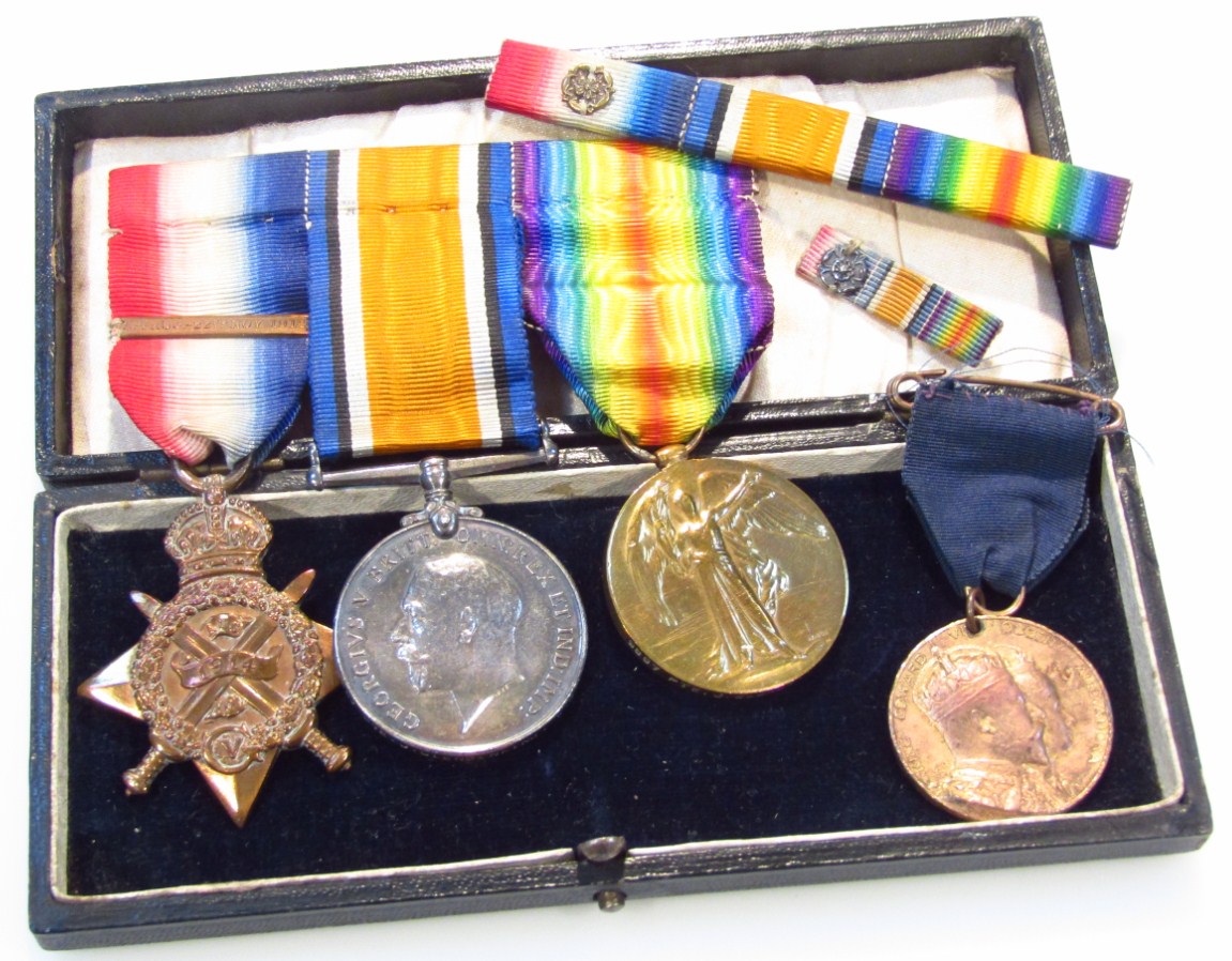 Appraisal: A WWI medal trio comprising of a Star with th