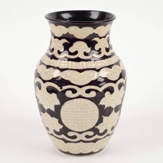 Appraisal: Japanese Kairakuen ware porcelain vase Meiji Period four-character mark on