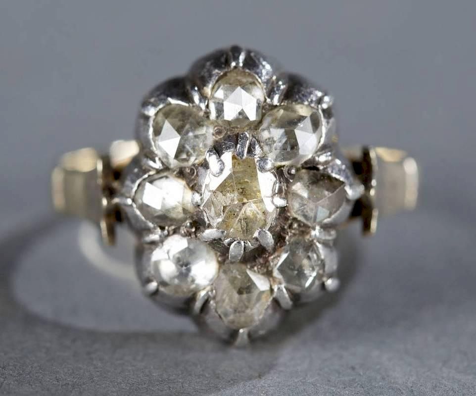 Appraisal: tcw diamond ring made of kt gold silver tcw rose