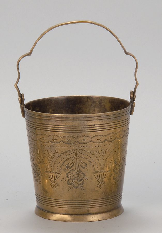 Appraisal: UNUSUAL BRASS HANDLED PAIL th CenturyWith engraved floral and swag