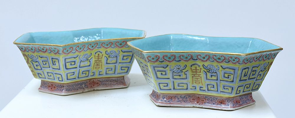 Appraisal: Pair th C Chinese enamel decorated planters Pair th C