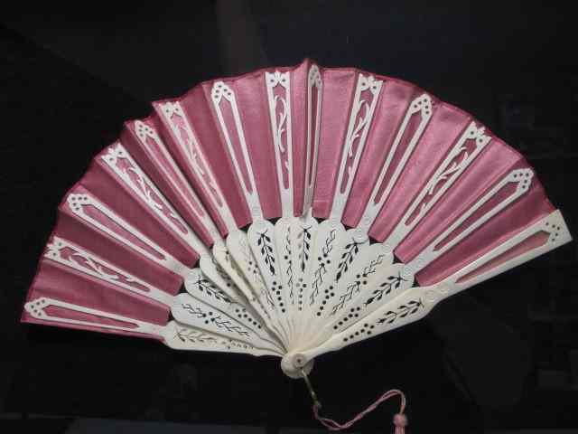 Appraisal: Lovely small th century fan framed and under glass Carved