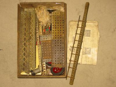 Appraisal: A quantity of early Meccano items mainly silver and small