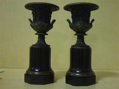 Appraisal: PAIR OF GRAND TOUR BRONZE BORGHESE VASES 'Reduction mecantique A