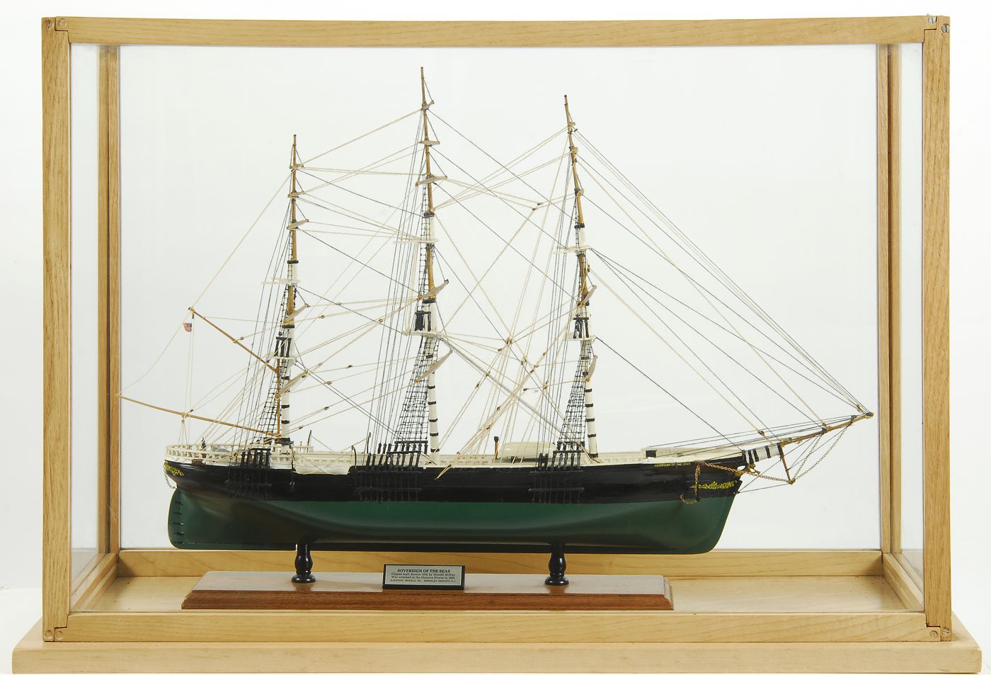 Appraisal: CASED MODEL OF THE CLIPPER SHIP THE SOVEREIGN OF THE