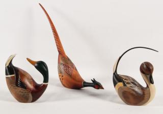 Appraisal: GROUP OF MISCELLANEOUS CARVED WOOD BIRDS HENLEY COLLECTION GROUP OF