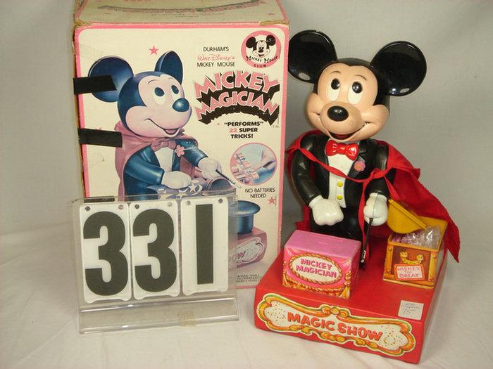 Appraisal: Durhams Mickey mouse Magician set in box box is in