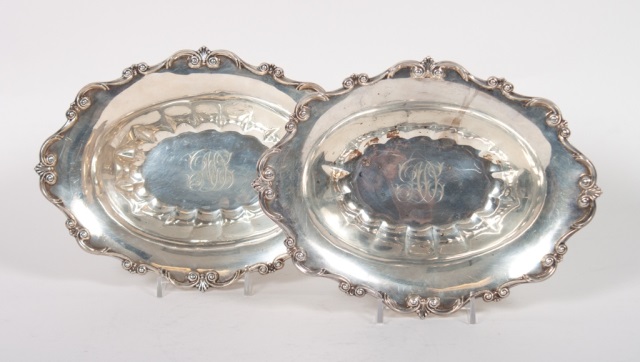 Appraisal: Pair of Towle sterling silver vegetable dishes pattern x in