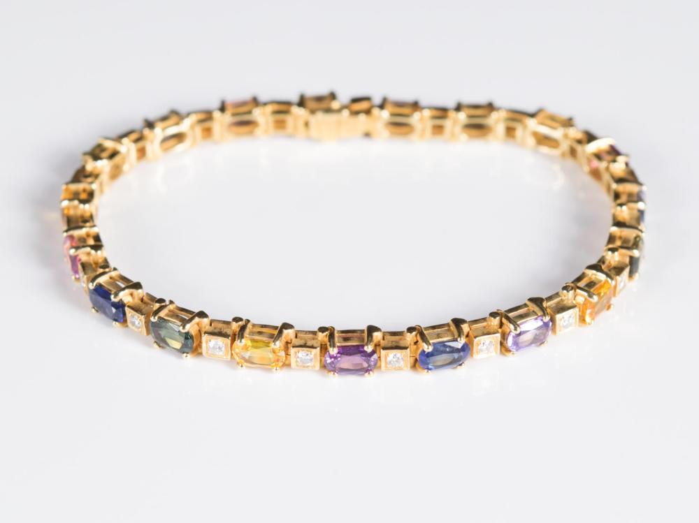 Appraisal: MULTI COLOR SAPPHIRE AND EIGHTEEN KARAT GOLD BRACELET The k