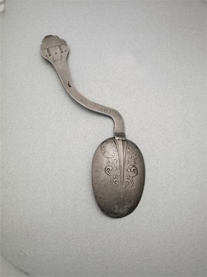 Appraisal: A curious Charles II laceback spoon engraved 'T T' and