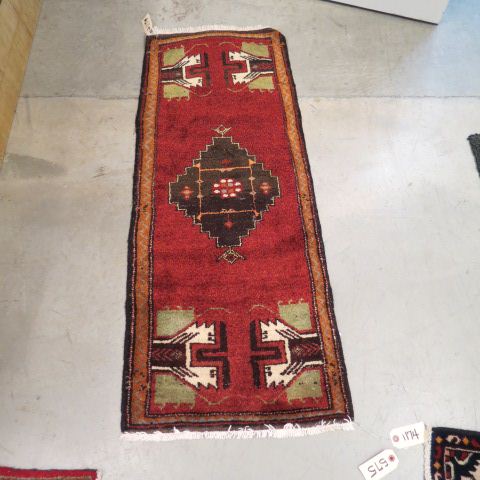 Appraisal: Oushak Turkish Handmade Mat central medallion salmon field ' x