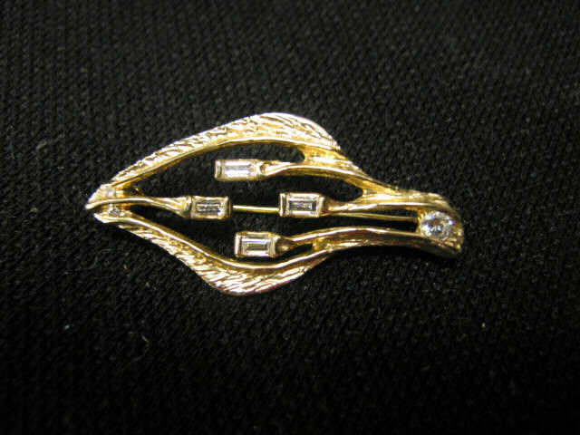 Appraisal: Diamond Brooch round baguette diamonds in k yellow gold designer