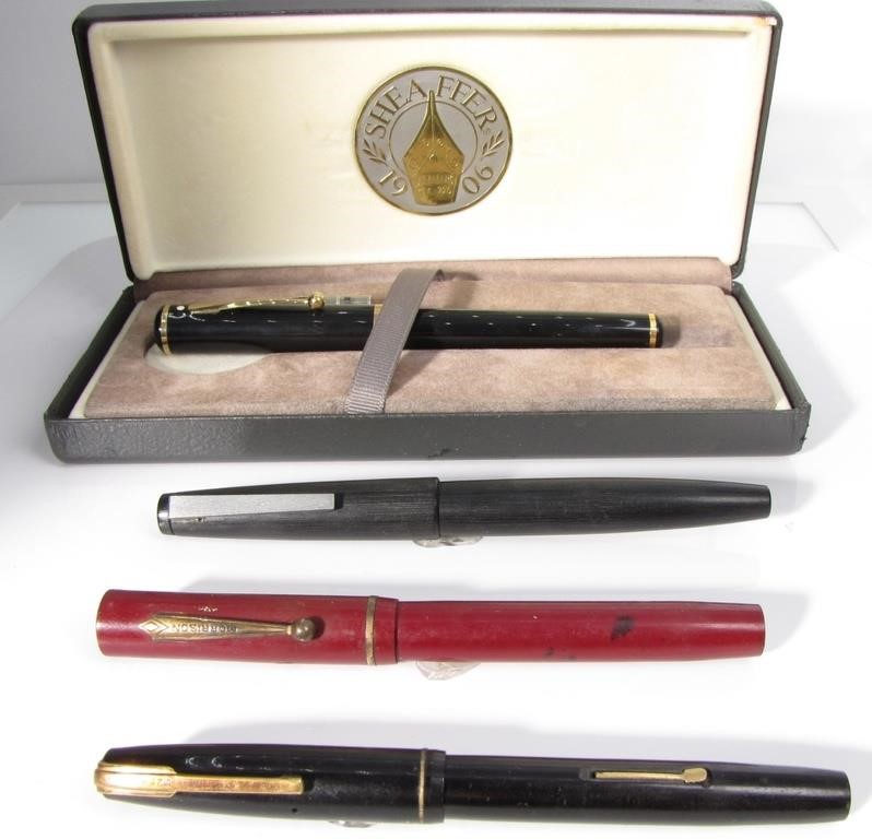 Appraisal: fountain pens including black Sheaffer's with gold tone trim and