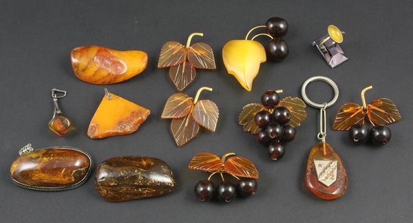 Appraisal: Group of thirteen pieces of amber jewelryGroup of thirteen pieces