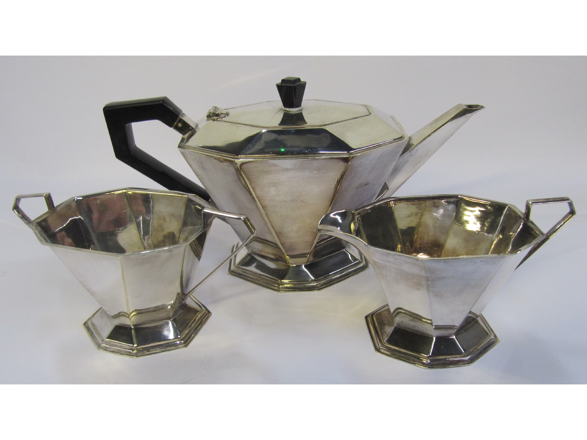 Appraisal: An Art Deco style EPNS three piece tea service