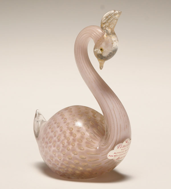 Appraisal: Alfredo Barbini pink art glass swan Paper label H