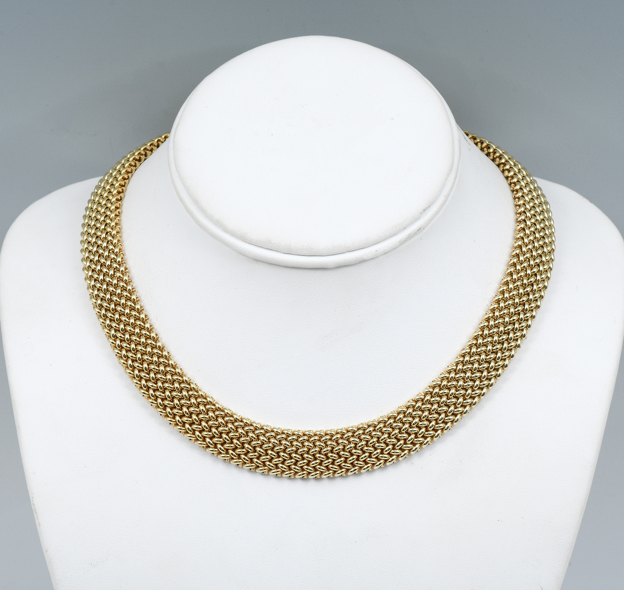 Appraisal: SUBSTANTIAL K FLEXIBLE MESH NECKLACE BY UNOAERRE At '' wide