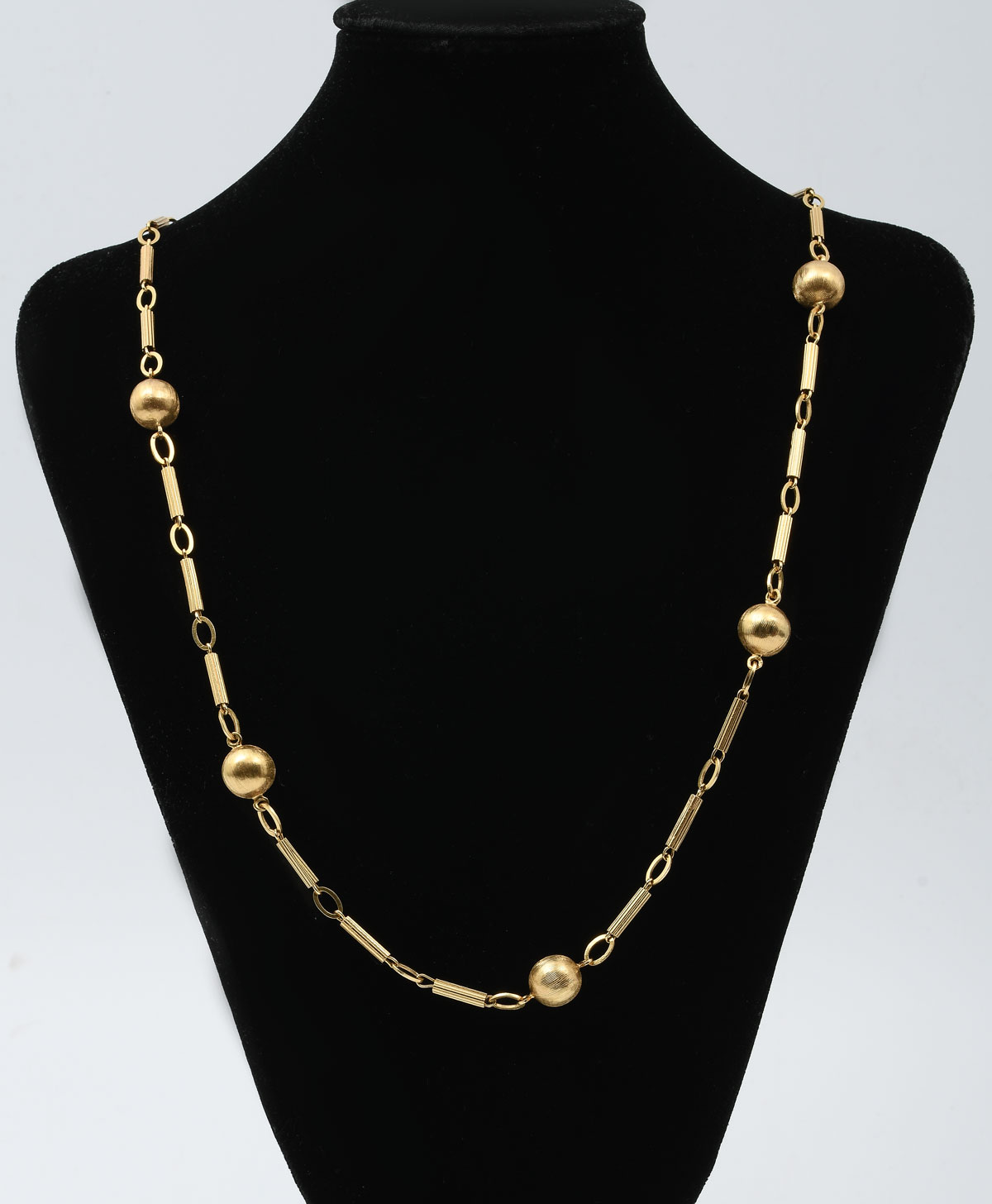 Appraisal: K BALL LINK NECKLACE Beautiful '' K yellow gold and