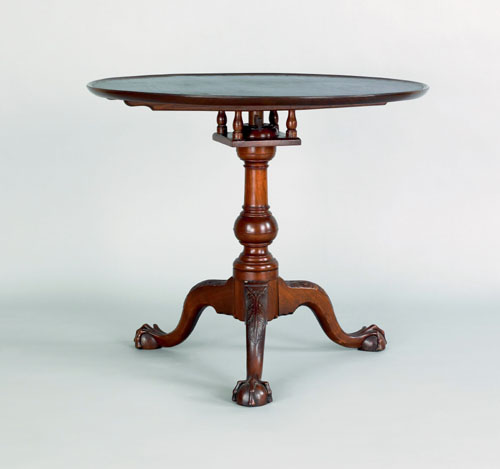 Appraisal: Pennsylvania Chippendale walnut tea table ca the circular dish top