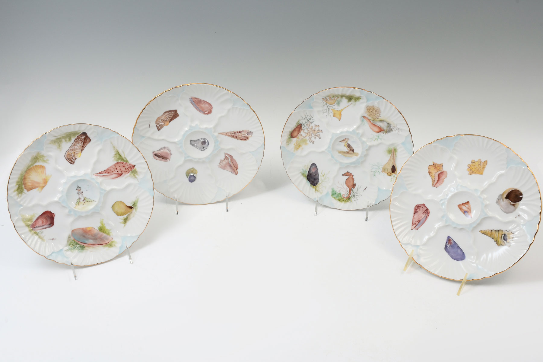 Appraisal: PC VERA ALONSO OYSTER PLATES Oyster plates having hand-painted Shell