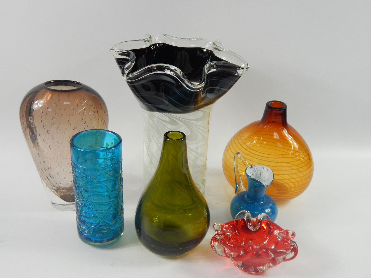 Appraisal: A Nick Munro Ventura glass vase limited edition Mdina glass