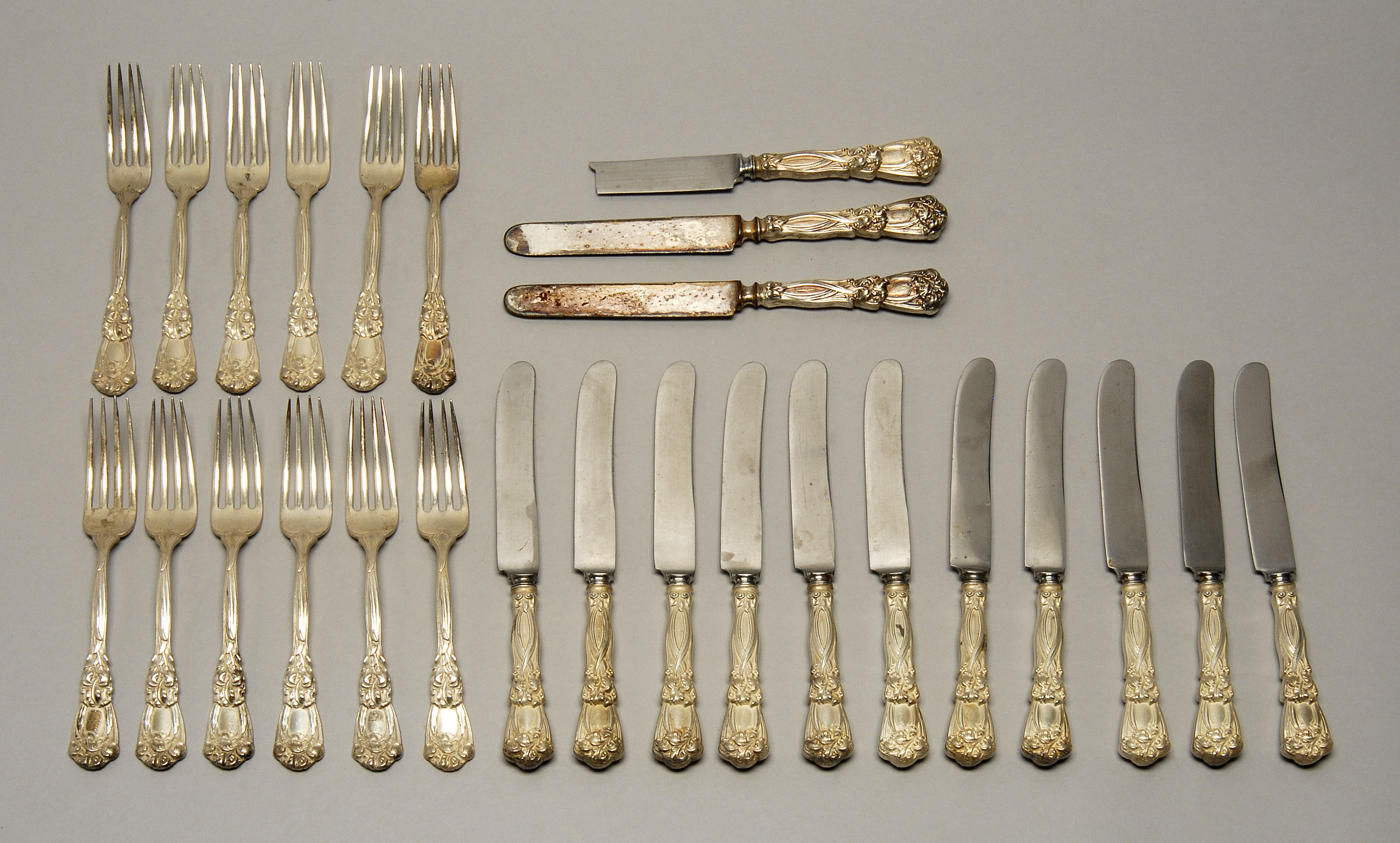 Appraisal: TWENTY-SIX PIECES OF DURGIN STERLING SILVER FLATWARE Early th CenturyFourteen