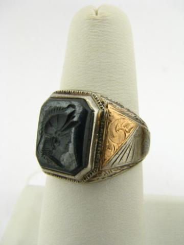 Appraisal: K rose and white gold men's Roman cameo ring size