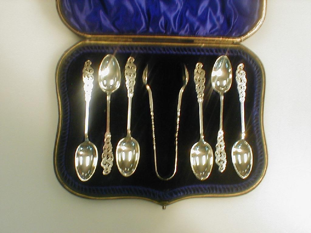 Appraisal: A leather cased set of six electro plate teaspoons and