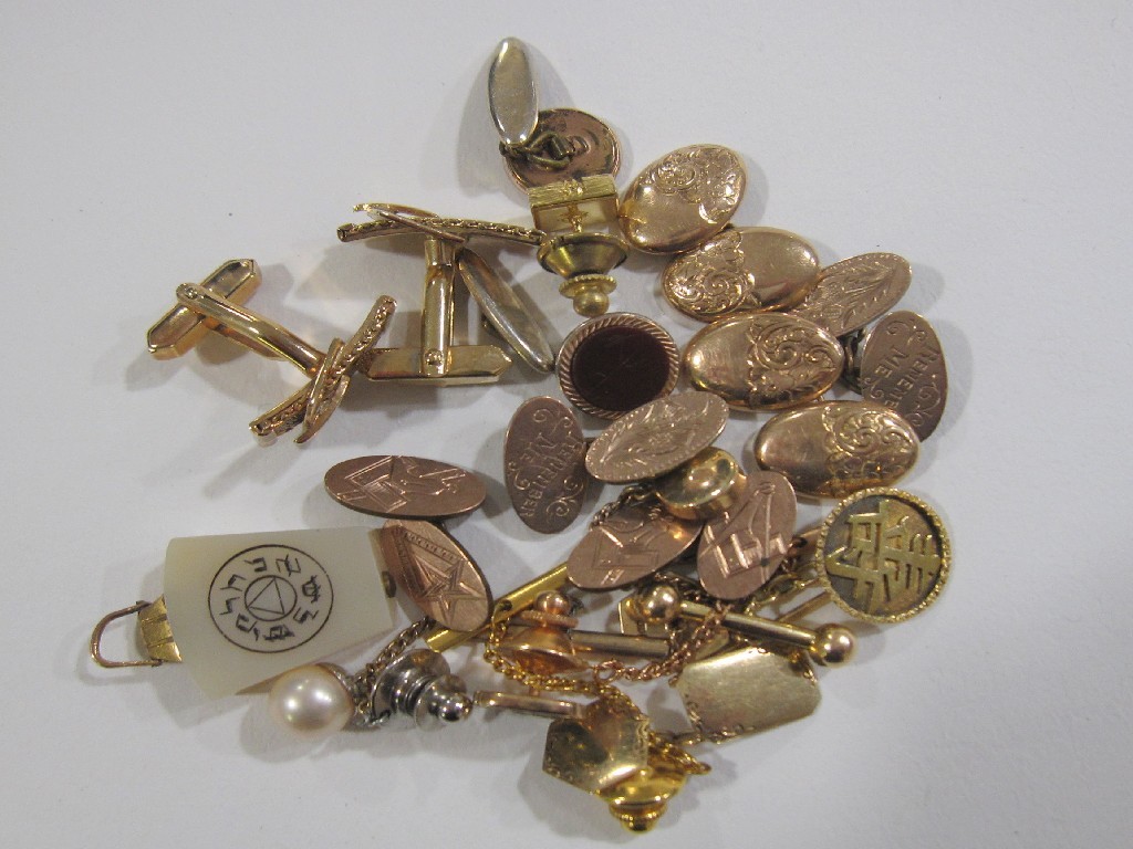 Appraisal: Lot of gilt metal and ct gold cuff links shirt