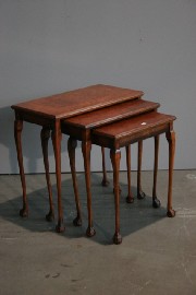 Appraisal: A set of three Nest tables in walnut veneer