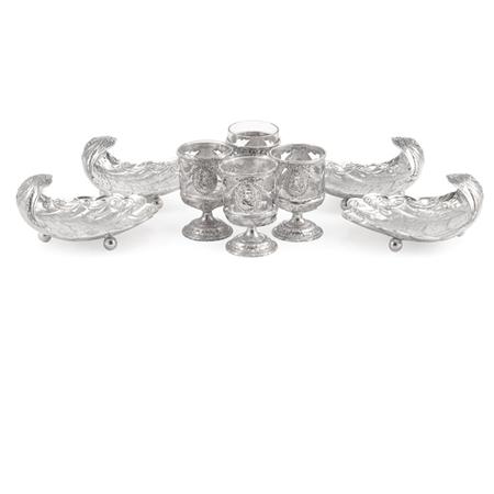 Appraisal: Set of Four Continental Silver Bowls Together with a Set