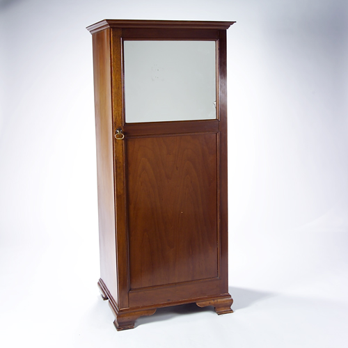 Appraisal: Edwardian gentleman's wardrobe of walnut with mirrored panel door and