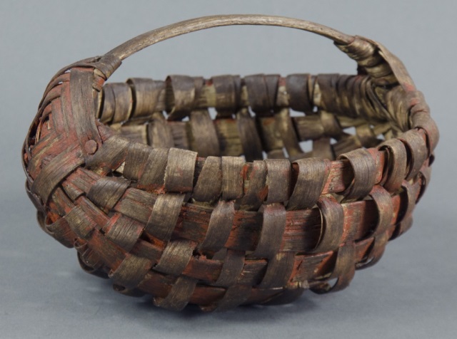 Appraisal: Wood Splint Berry Basket with HandleHaving Eye-of-God detail at handle